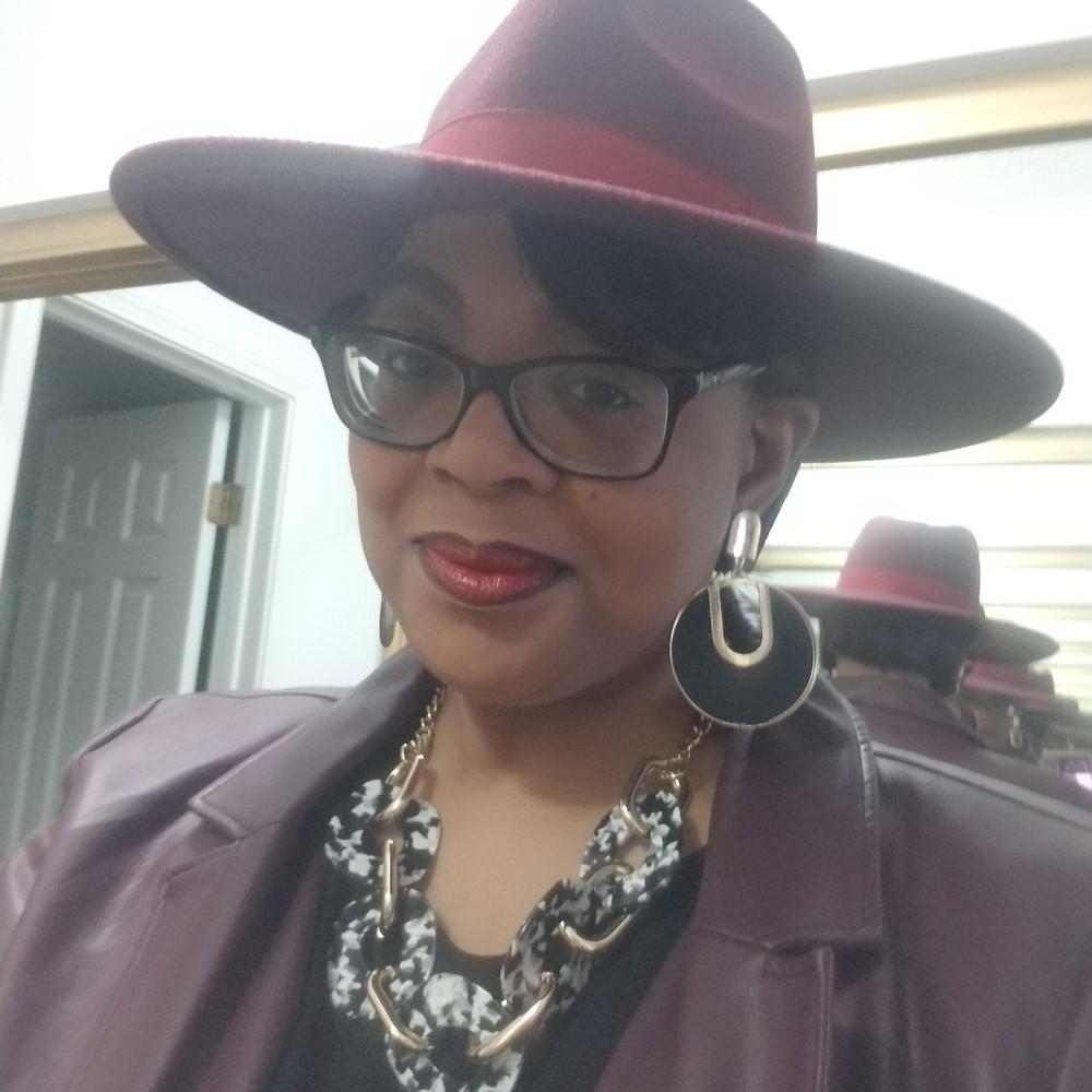 Meet your Posher, Artina